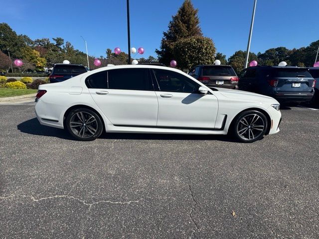 2022 BMW 7 Series 740i xDrive