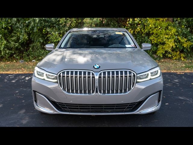 2022 BMW 7 Series 740i xDrive