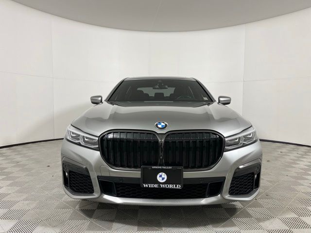 2022 BMW 7 Series 740i xDrive