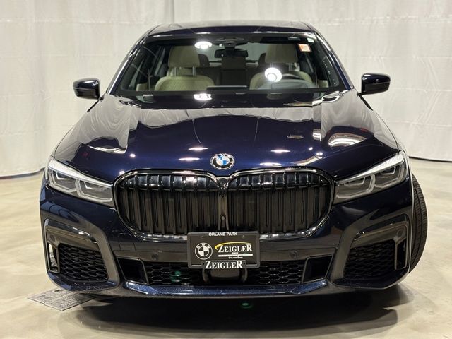 2022 BMW 7 Series 740i xDrive