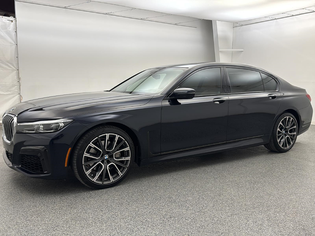 2022 BMW 7 Series 740i xDrive