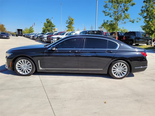 2022 BMW 7 Series 740i xDrive