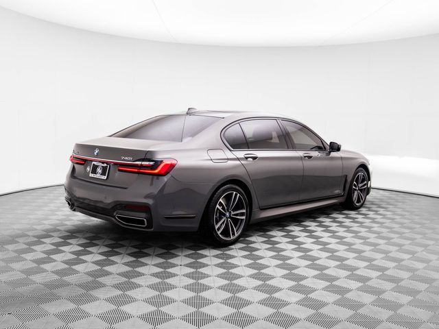 2022 BMW 7 Series 740i xDrive