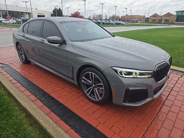 2022 BMW 7 Series 740i xDrive