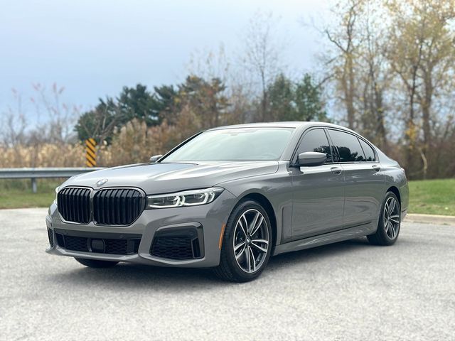 2022 BMW 7 Series 740i xDrive