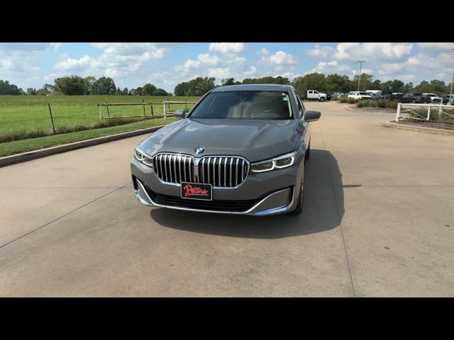 2022 BMW 7 Series 740i xDrive