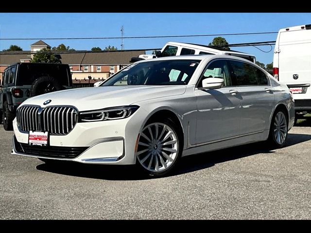 2022 BMW 7 Series 740i xDrive