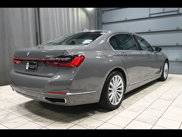 2022 BMW 7 Series 740i xDrive