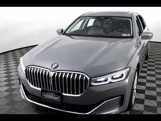 2022 BMW 7 Series 740i xDrive