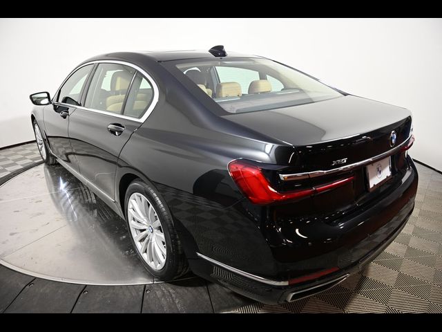 2022 BMW 7 Series 740i xDrive