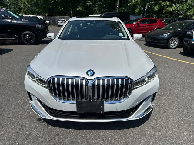 2022 BMW 7 Series 740i xDrive