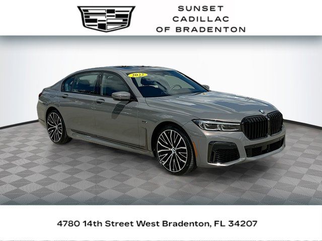 2022 BMW 7 Series 745e xDrive