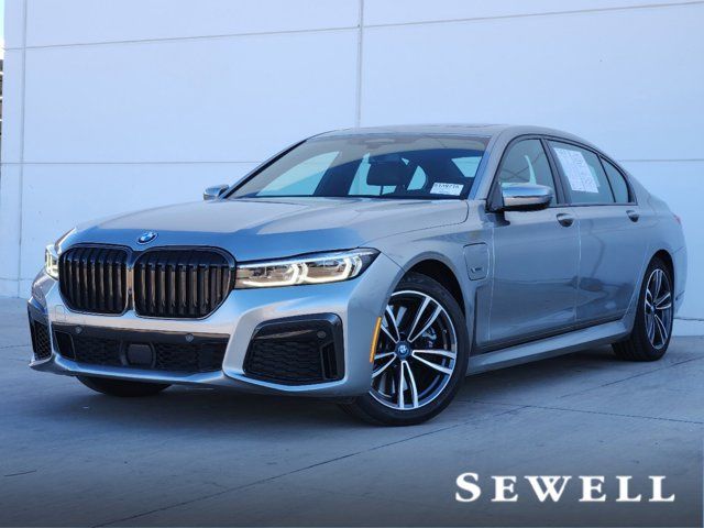 2022 BMW 7 Series 745e xDrive