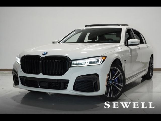 2022 BMW 7 Series 745e xDrive