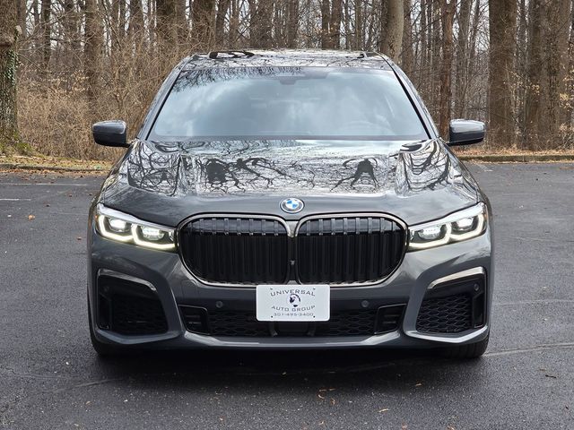 2022 BMW 7 Series 745e xDrive
