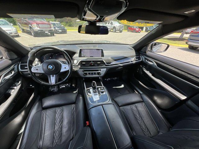 2022 BMW 7 Series 750i xDrive