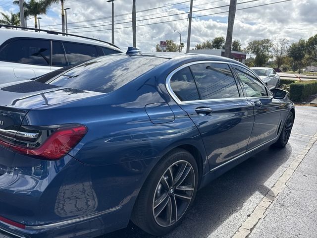 2022 BMW 7 Series 750i xDrive