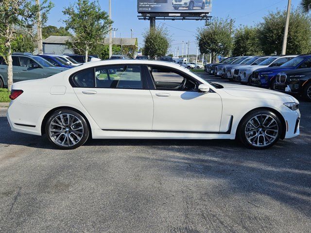 2022 BMW 7 Series 750i xDrive