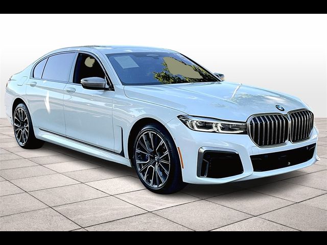 2022 BMW 7 Series M760i xDrive