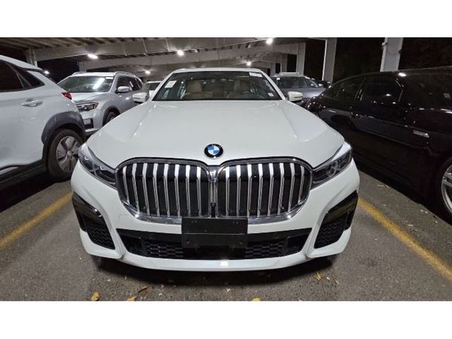 2022 BMW 7 Series 750i xDrive