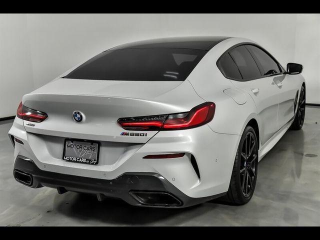 2022 BMW 8 Series M850i