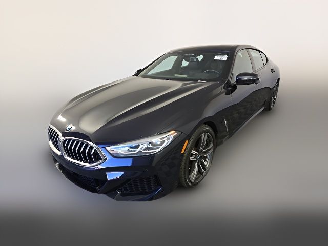 2022 BMW 8 Series 840i