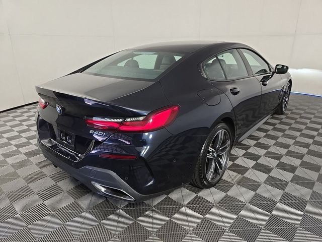 2022 BMW 8 Series 840i