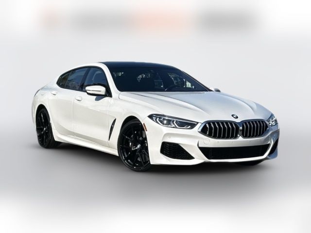 2022 BMW 8 Series 840i