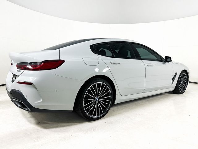 2022 BMW 8 Series 840i