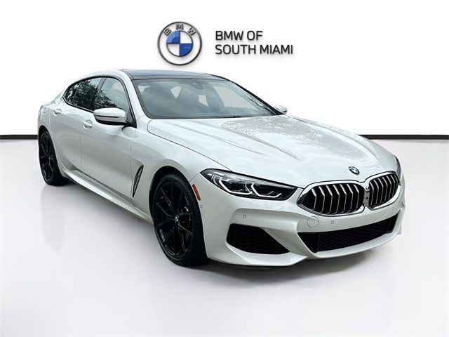 2022 BMW 8 Series 840i