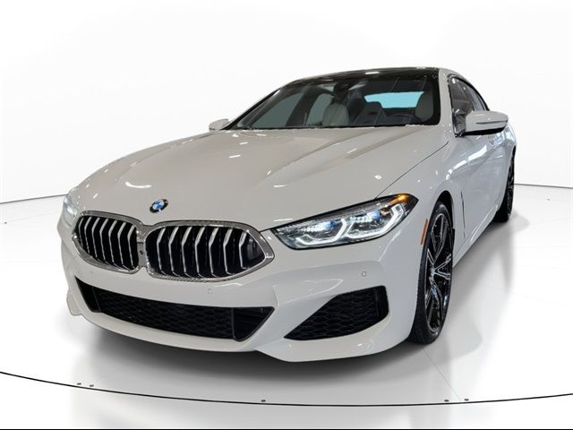 2022 BMW 8 Series 840i