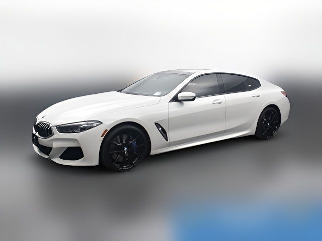 2022 BMW 8 Series 840i