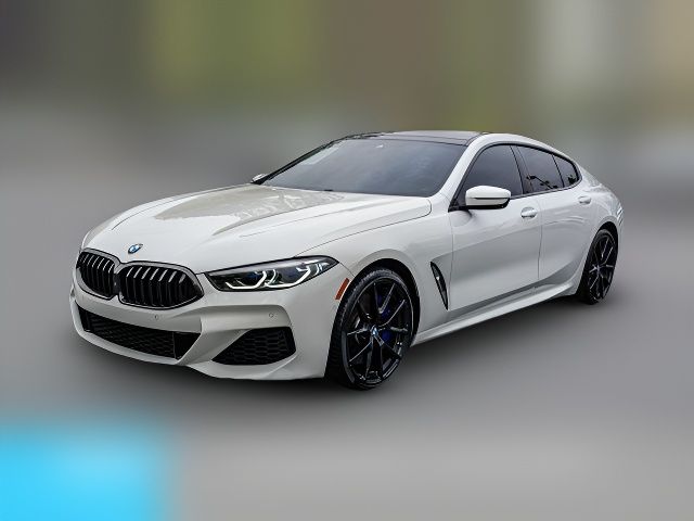 2022 BMW 8 Series 840i