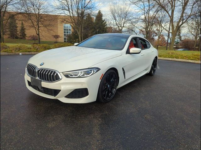 2022 BMW 8 Series 840i