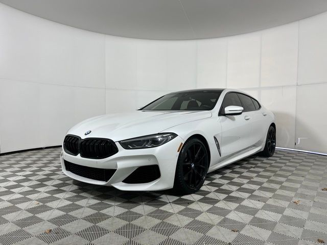 2022 BMW 8 Series 840i