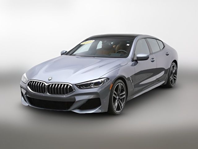 2022 BMW 8 Series 840i