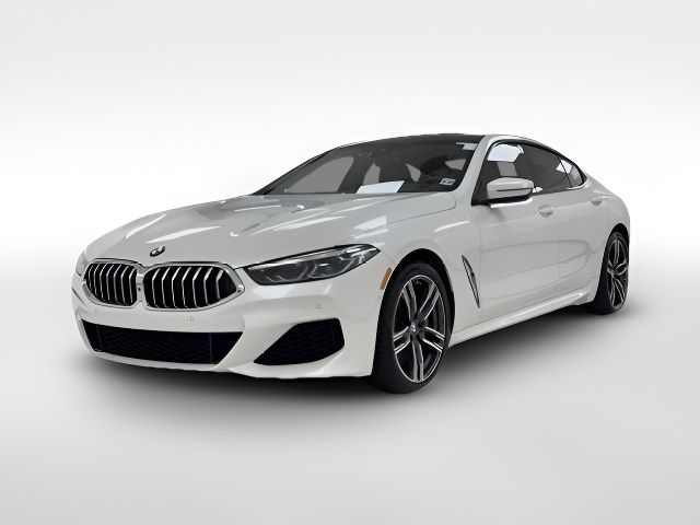 2022 BMW 8 Series 840i