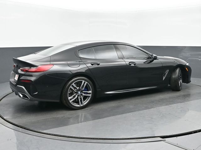 2022 BMW 8 Series 840i