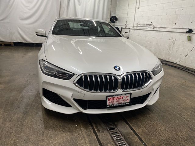 2022 BMW 8 Series 840i