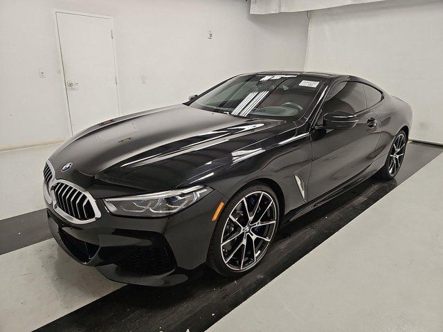 2022 BMW 8 Series 840i