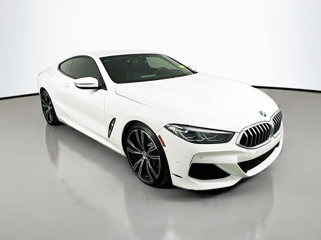 2022 BMW 8 Series 840i