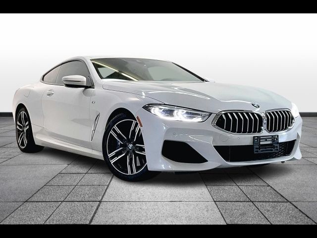 2022 BMW 8 Series 840i