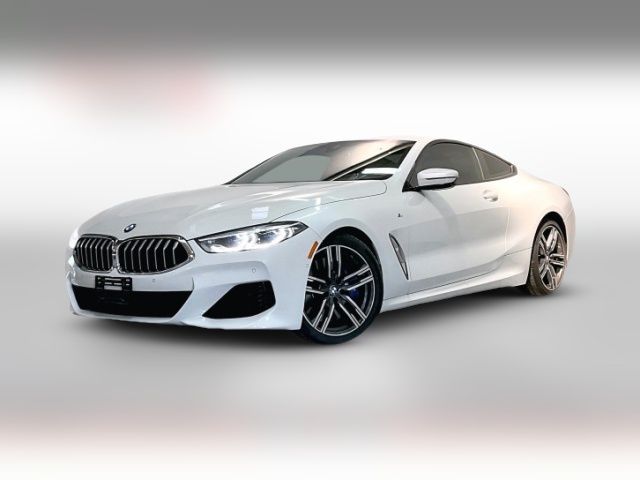 2022 BMW 8 Series 840i