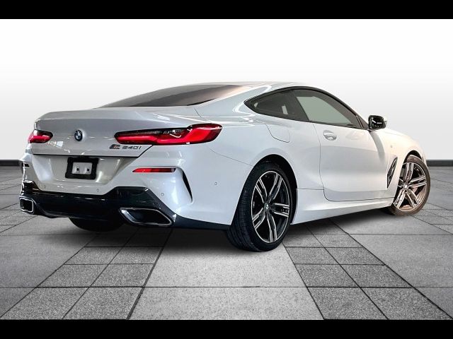 2022 BMW 8 Series 840i