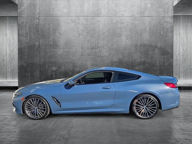 2022 BMW 8 Series 840i