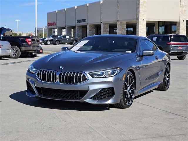 2022 BMW 8 Series 840i