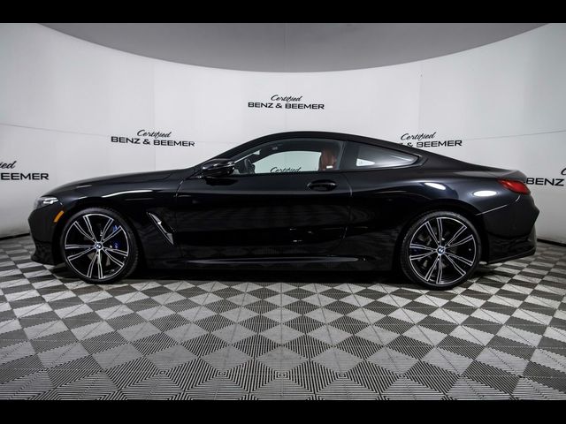 2022 BMW 8 Series 840i