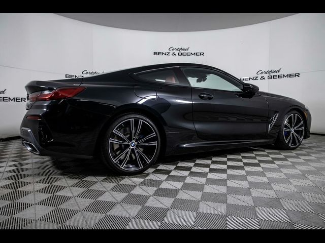 2022 BMW 8 Series 840i