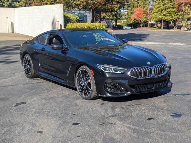 2022 BMW 8 Series 840i