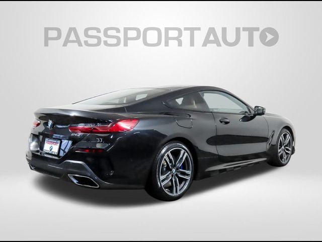 2022 BMW 8 Series 840i